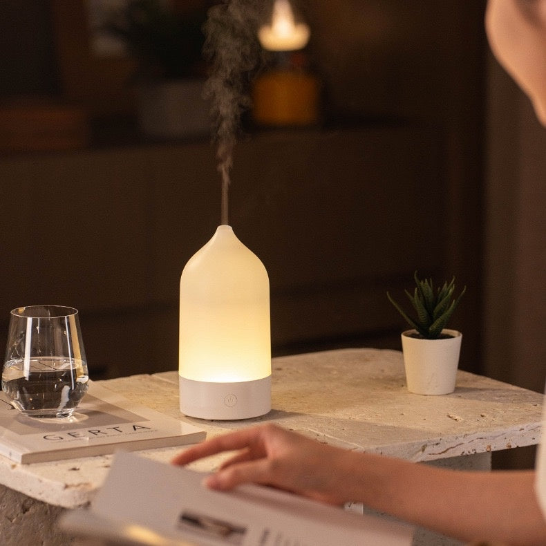 Minimalist Fragrance & Essential Oil Diffuser (5-9 Working Days Delivery)