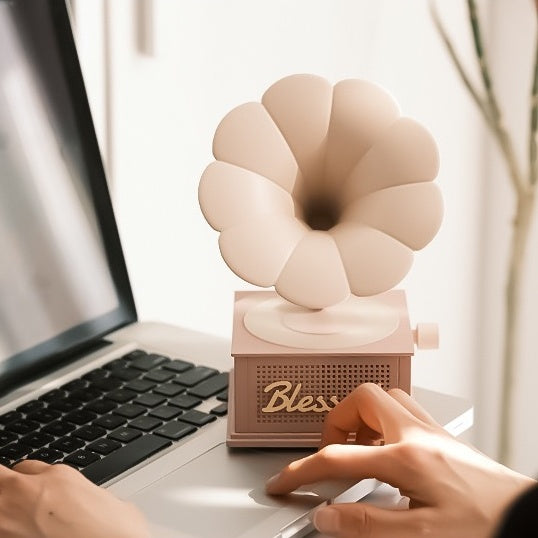 Classic Gramophone Bluetooth Speaker (5-9 Working Days Delivery)