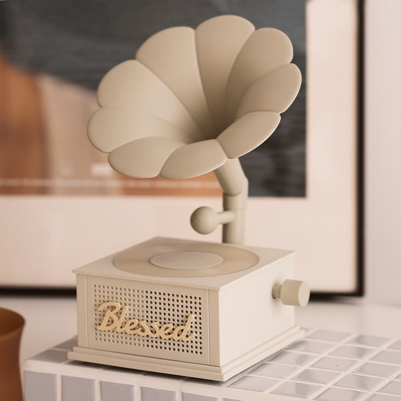 Classic Gramophone Bluetooth Speaker (5-9 Working Days Delivery)