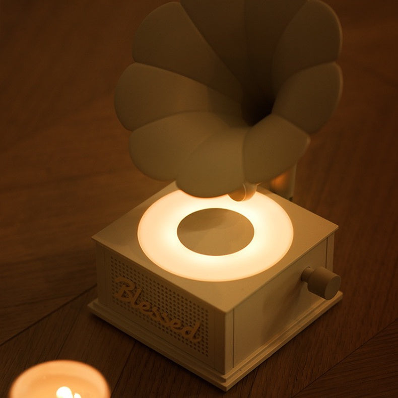 Classic Gramophone Bluetooth Speaker (5-9 Working Days Delivery)