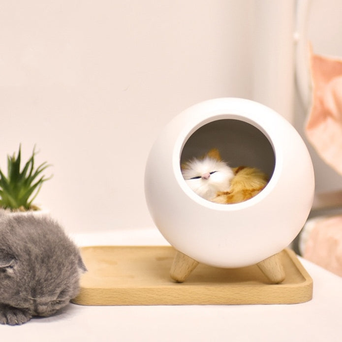 << READY STOCK >> Cat Sleeping Pod Bluetooth Speaker