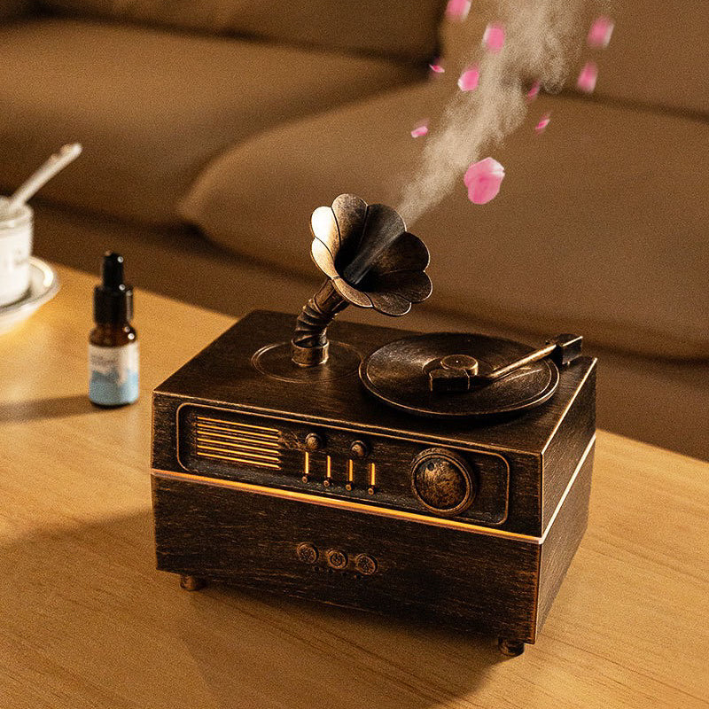 Classic Gramophone 2 in 1 Fragrance Diffuser + Bluetooth Speaker (5-9 Working Days Delivery)
