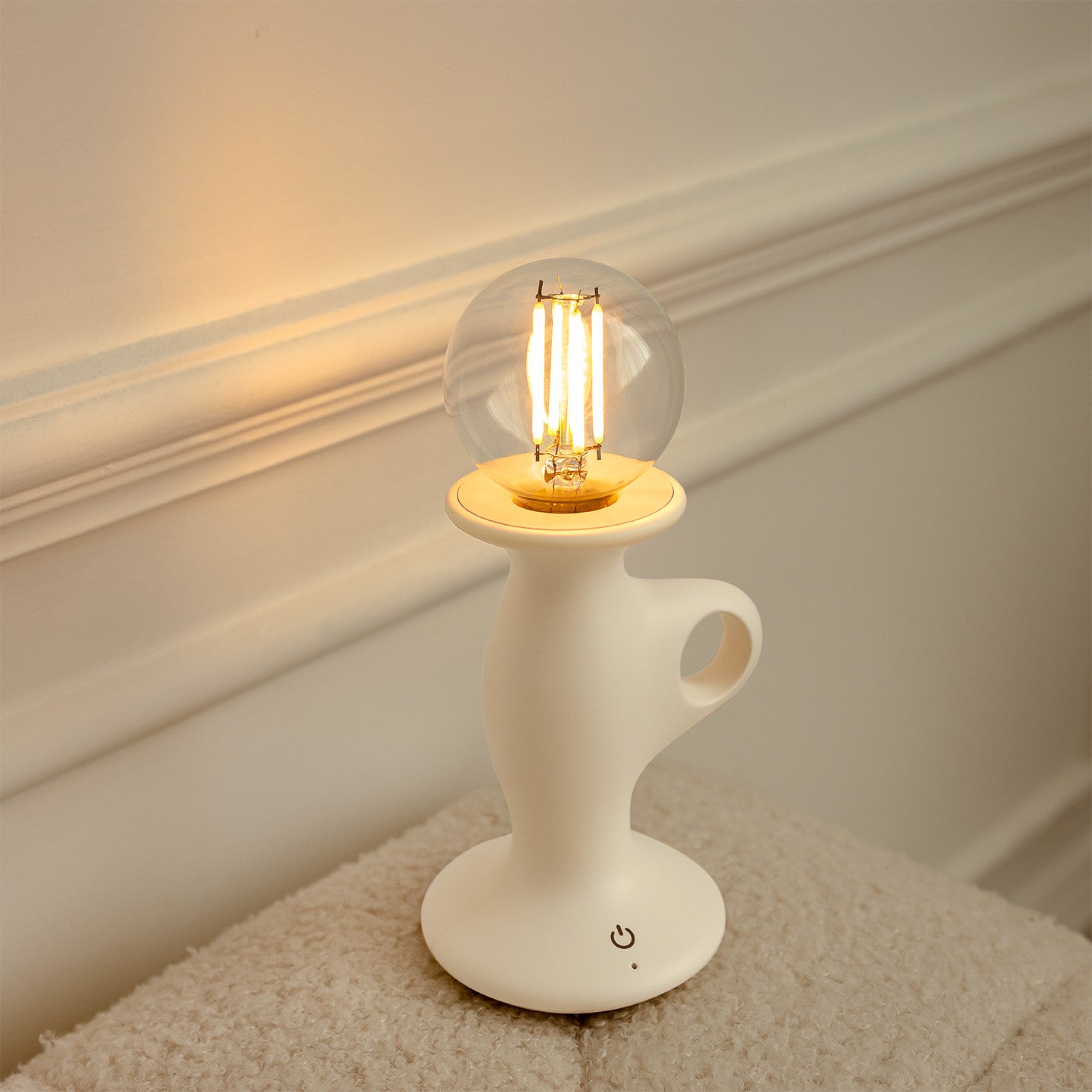 Retro Oil Lamp Rechargeable LED Night Lamp (5-9 Working Days Delivery)