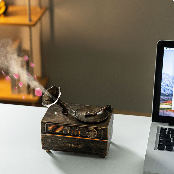 Classic Gramophone 2 in 1 Fragrance Diffuser + Bluetooth Speaker (5-9 Working Days Delivery)