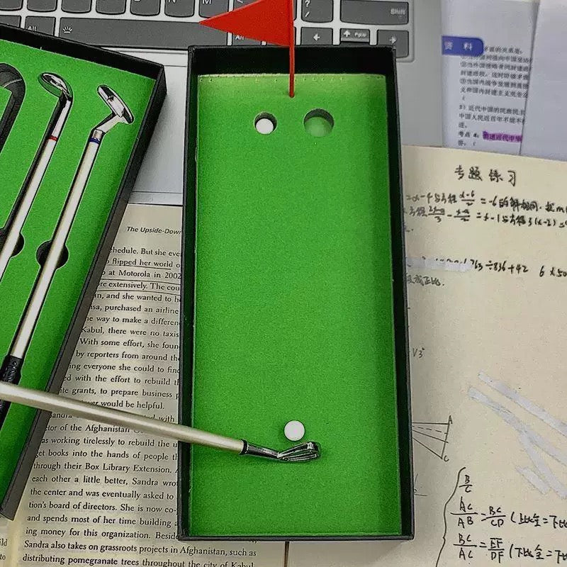 << READY STOCK >> Playable Mini Golf Set