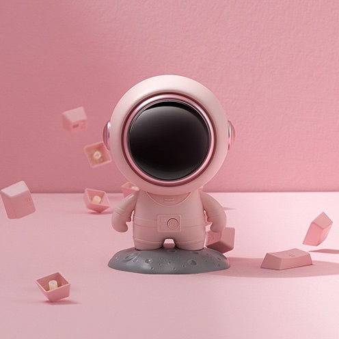 << READY STOCK >> Astronaut Mini Bluetooth Speaker