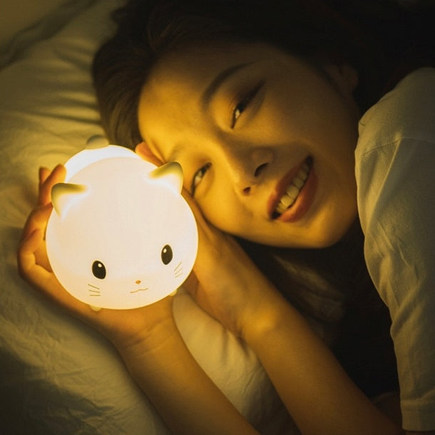 Cute Kitten LED Night Lamp (5-9 Working Days Delivery)