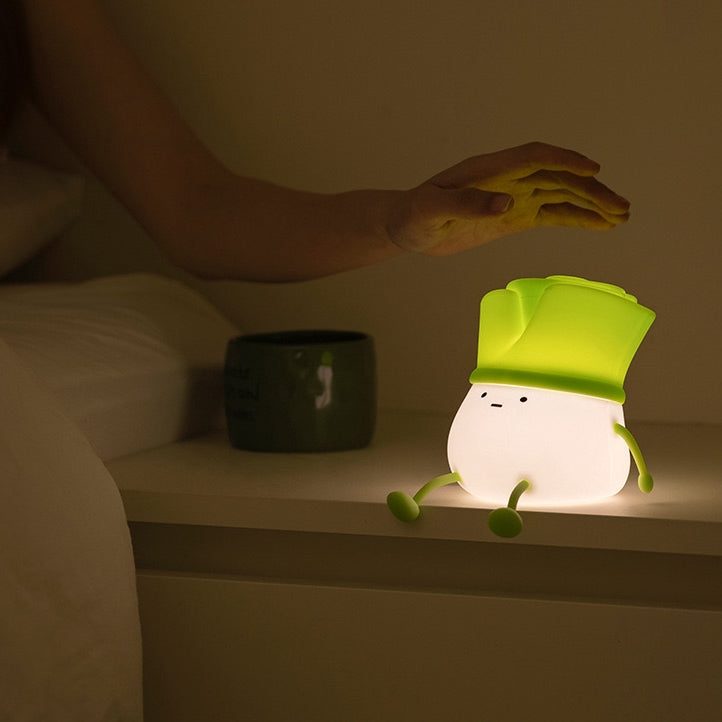 << READY STOCK >> Young Oriental Garlic LED Night Lamp